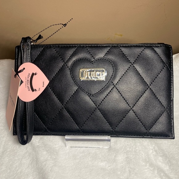 Juicy Couture Handbags - NWT Juicy Couture Wristlet Black